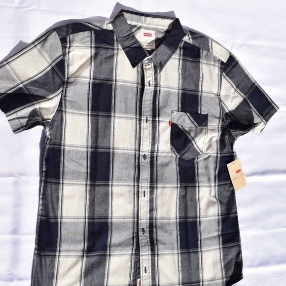 men's levi's checked shirt